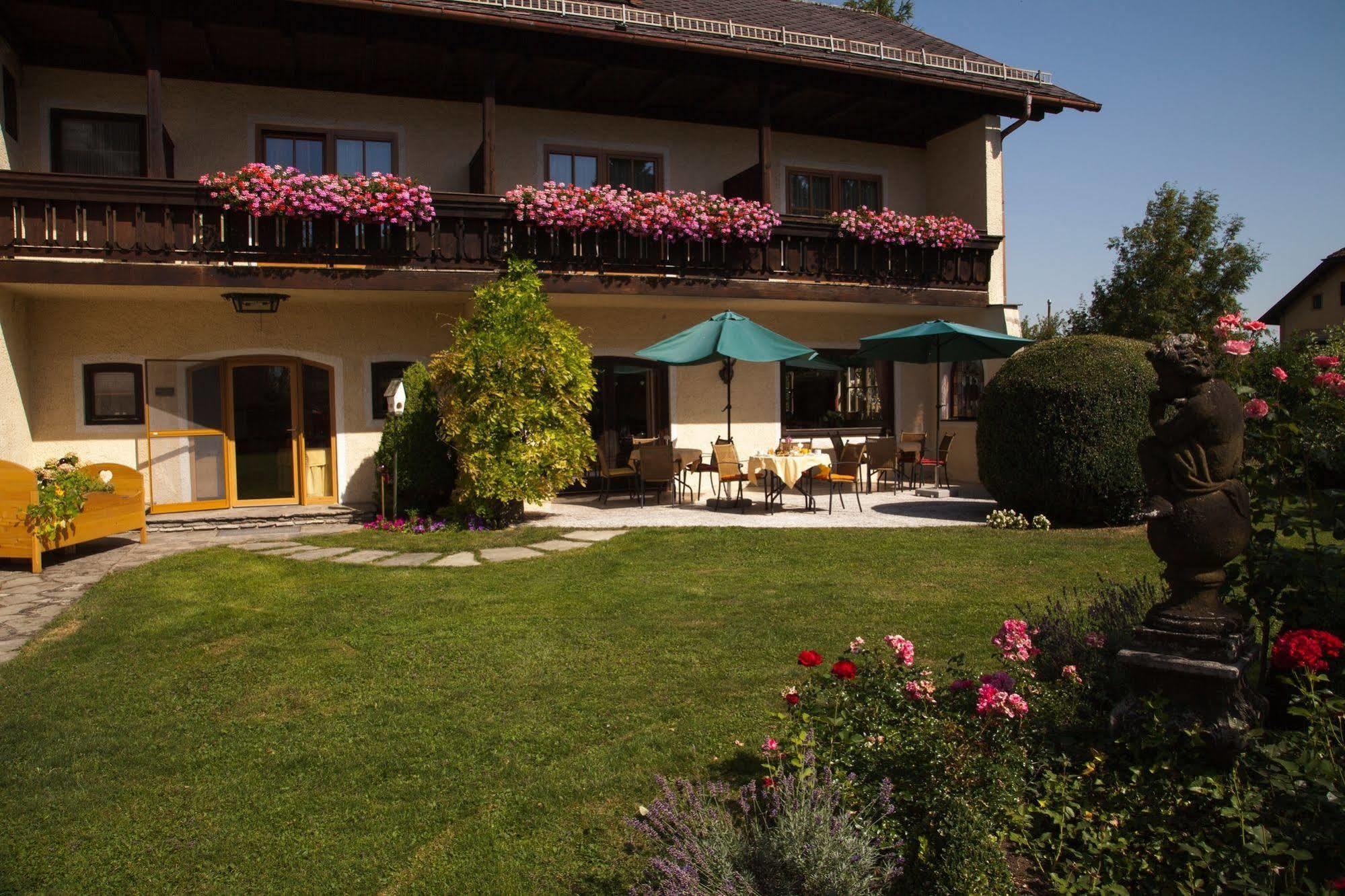 Garten - Hotel Sallerhof Grödig Esterno foto